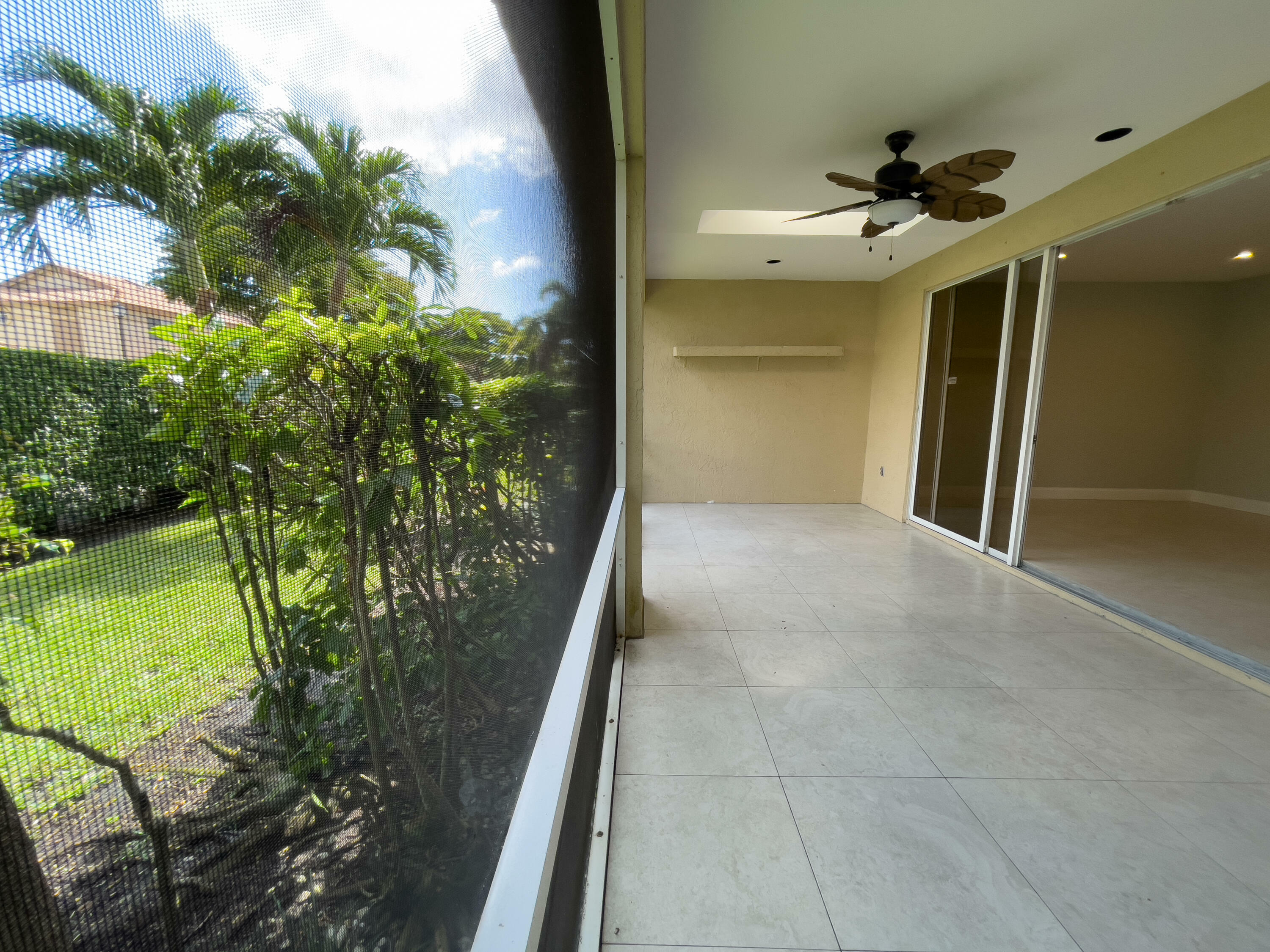 Property Photo: 6817 Via Regina FL 33433