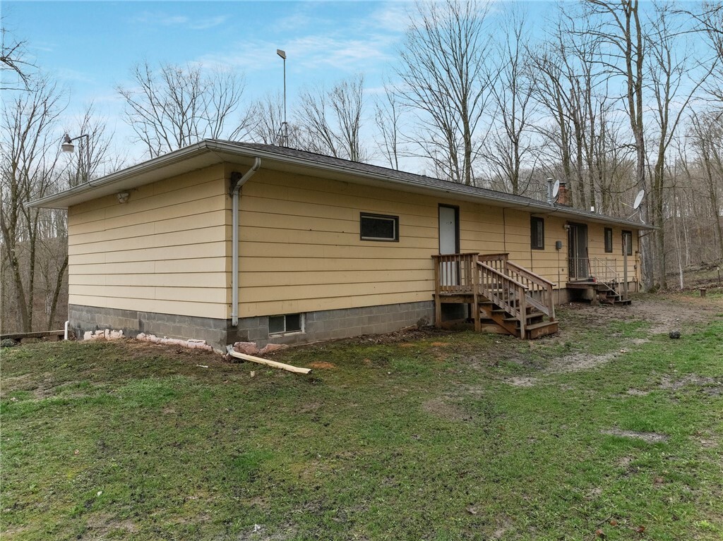 Property Photo: E5081 865th Street WI 54725