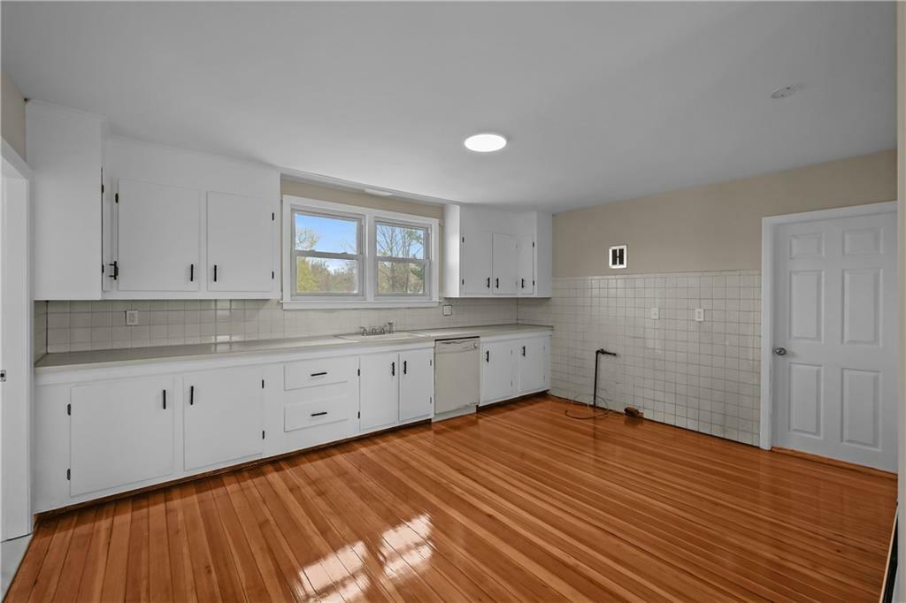 Property Photo:  41 Fletcher Avenue  RI 02920 