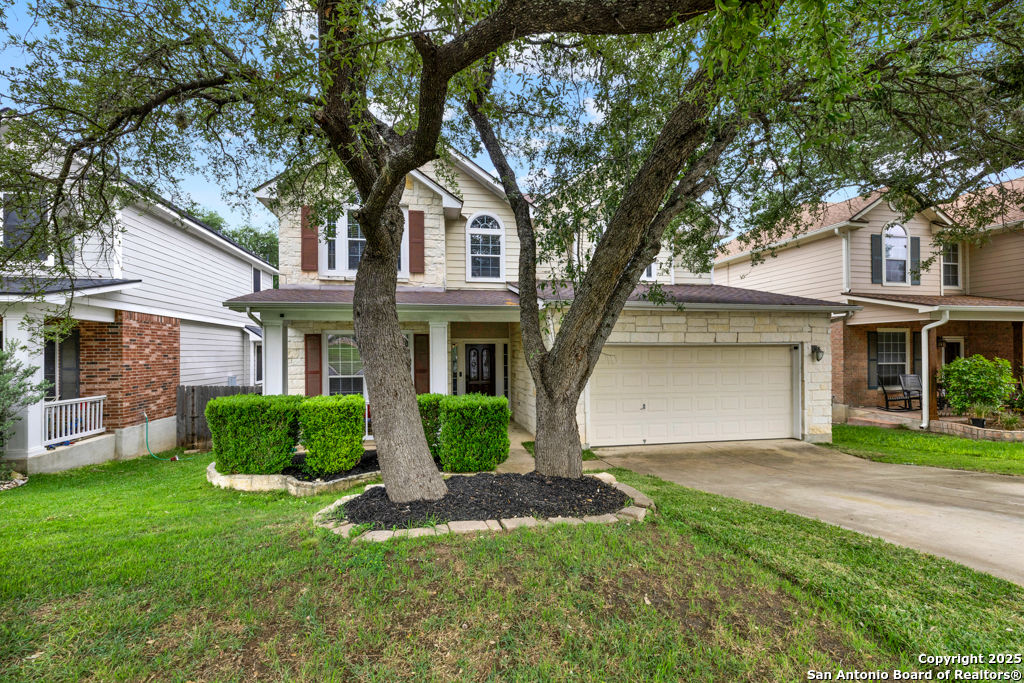 Property Photo: 4542 Pinehurst Mesa TX 78247