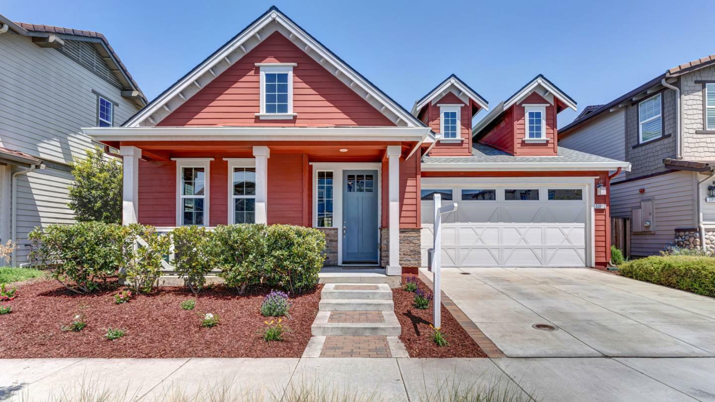 Property Photo: 33912 Horseshoe Loop CA 94555