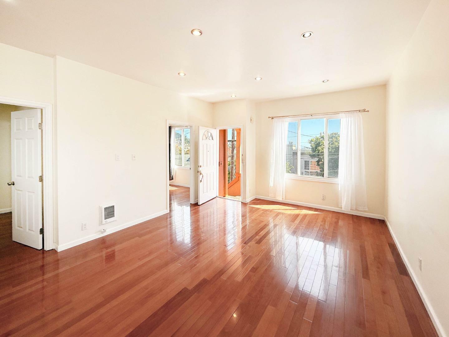 Property Photo: 112 Congdon Street CA 94112