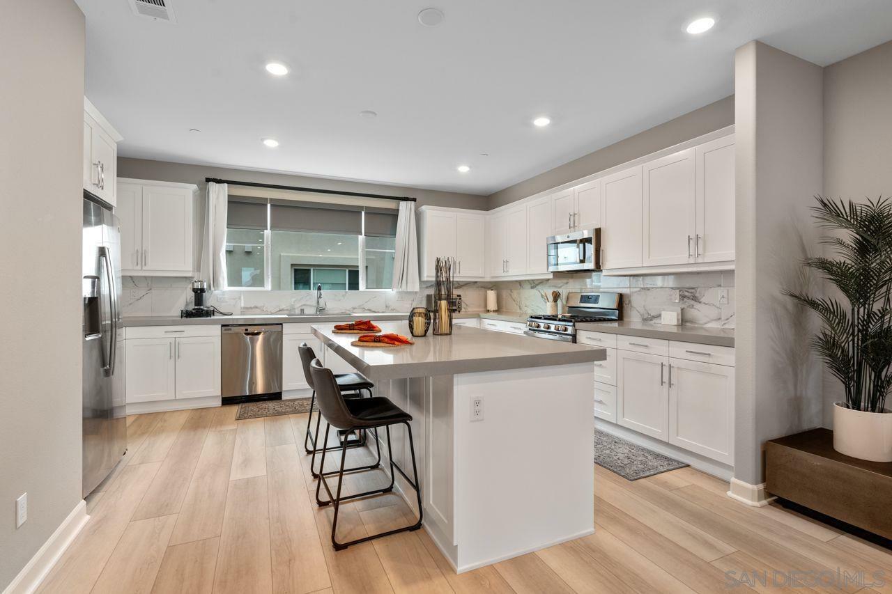 Property Photo: 3583 Brody Way CA 92056