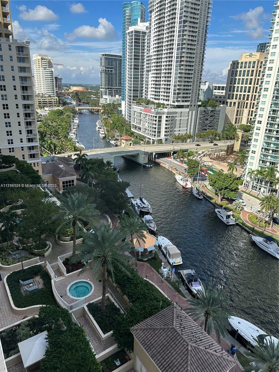 Property Photo: 511 SE 5th Ave 1604 FL 33301