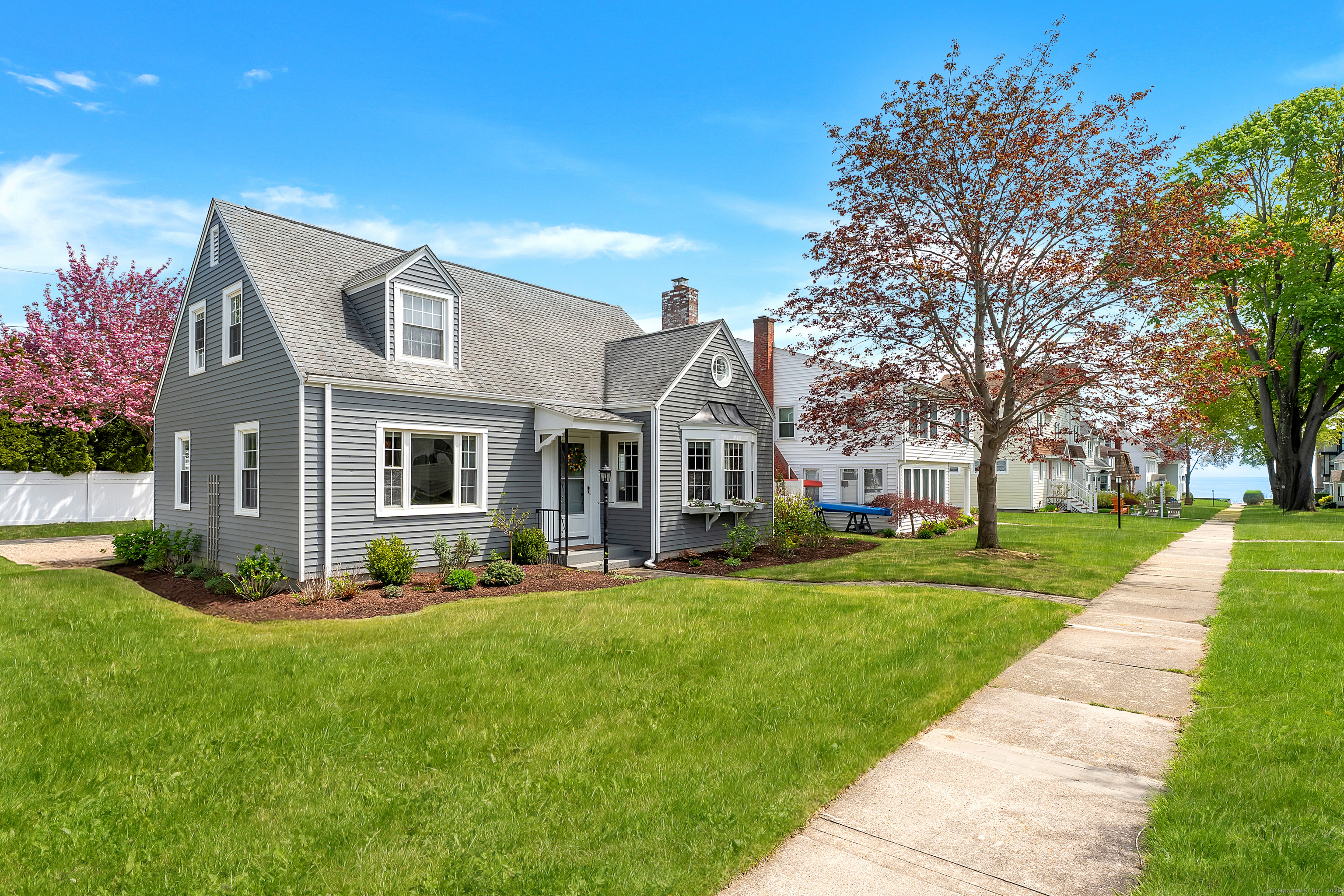 Property Photo: 22 East Walk CT 06413