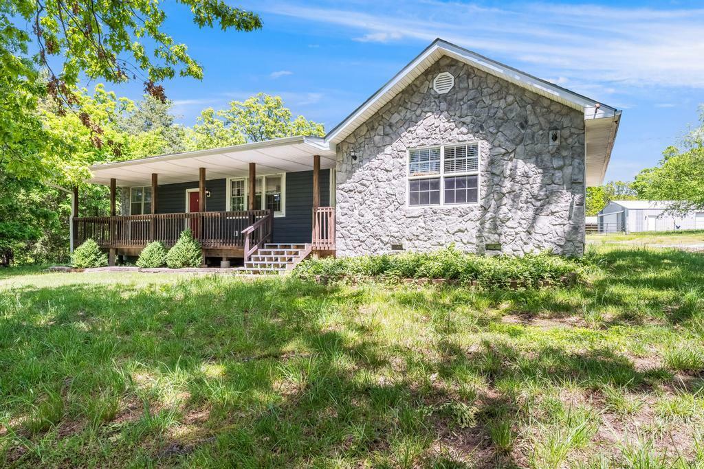 Property Photo: 5870 Old 60 Drive MO 64850