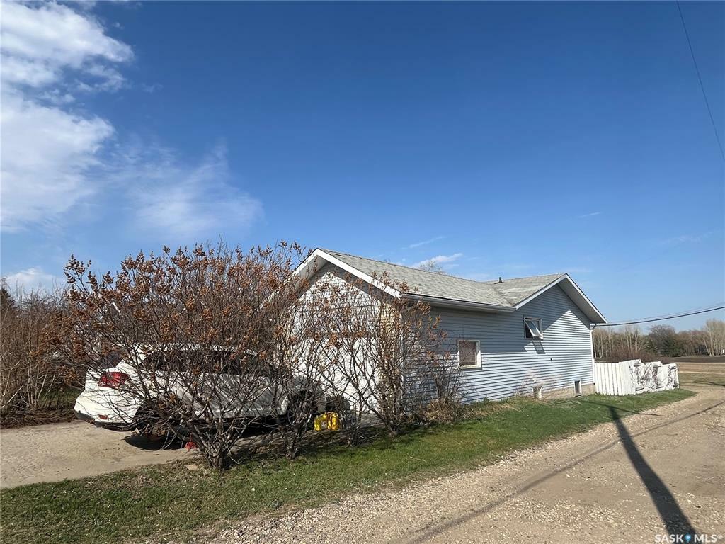 Property Photo: 303 1st Avenue N SK S0K 2Z0
