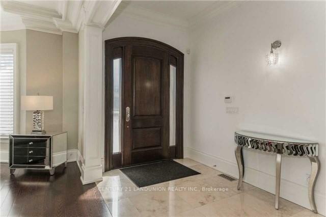 Property Photo: 340 Elmwood Avenue ON M2N 3N3