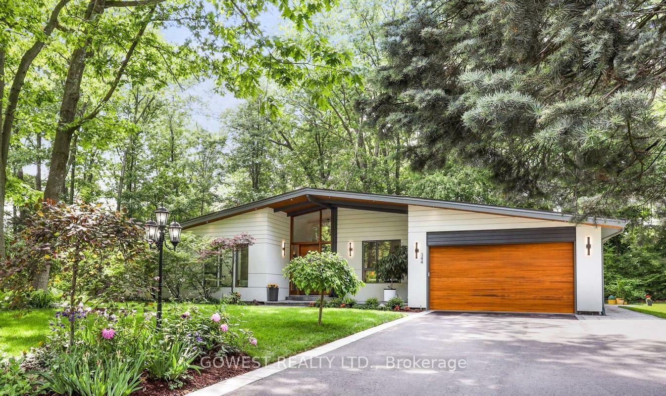 Property Photo: 344 Dalewood Drive ON L6J 4P5