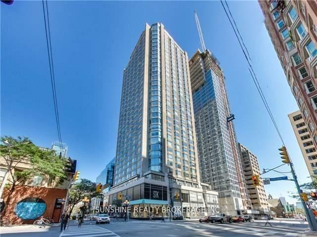 Photo de la propriété: 155 Yorkville Avenue 1518 ON M5R 1C4