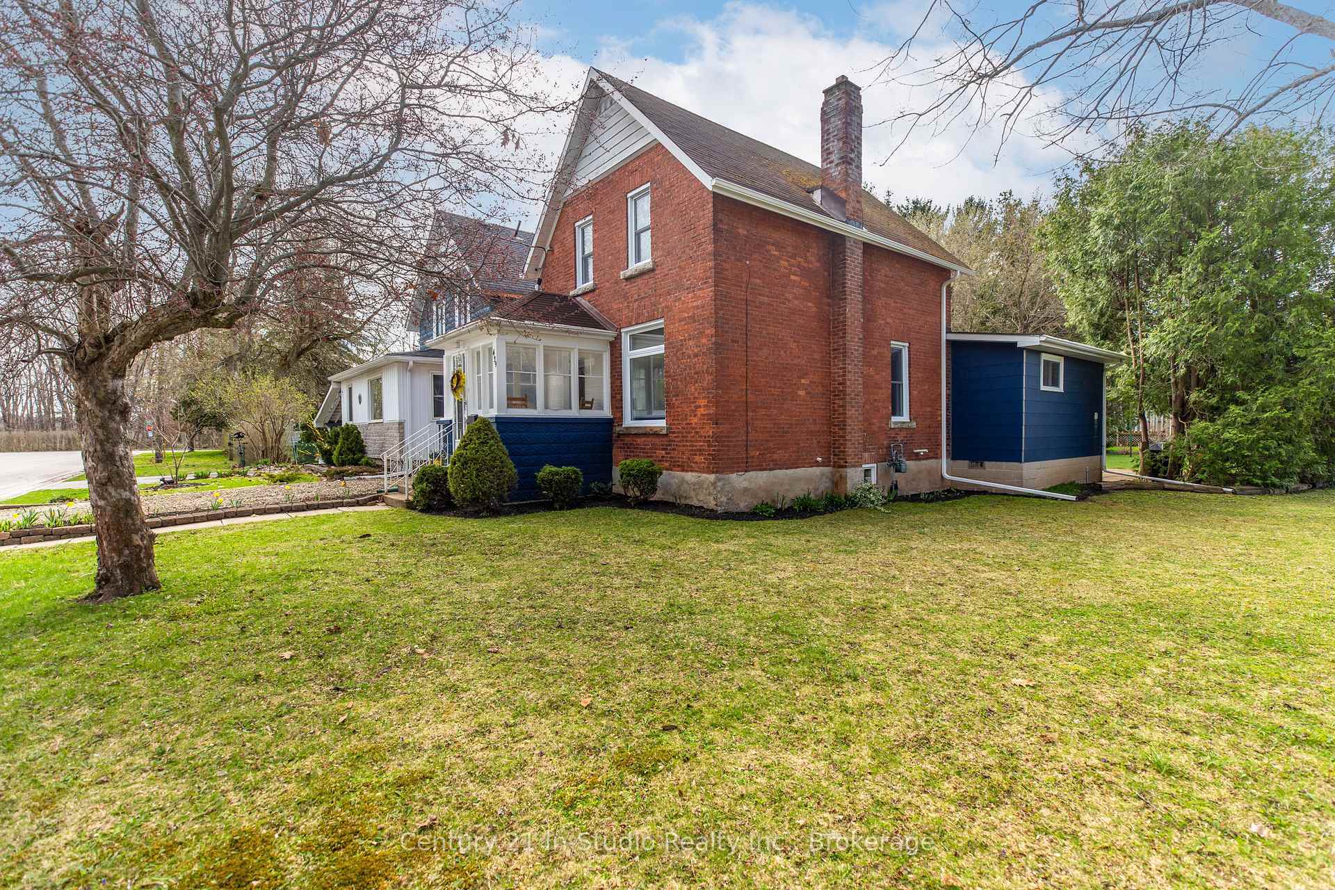 Property Photo: 439 7th Street W ON N4K 3L5