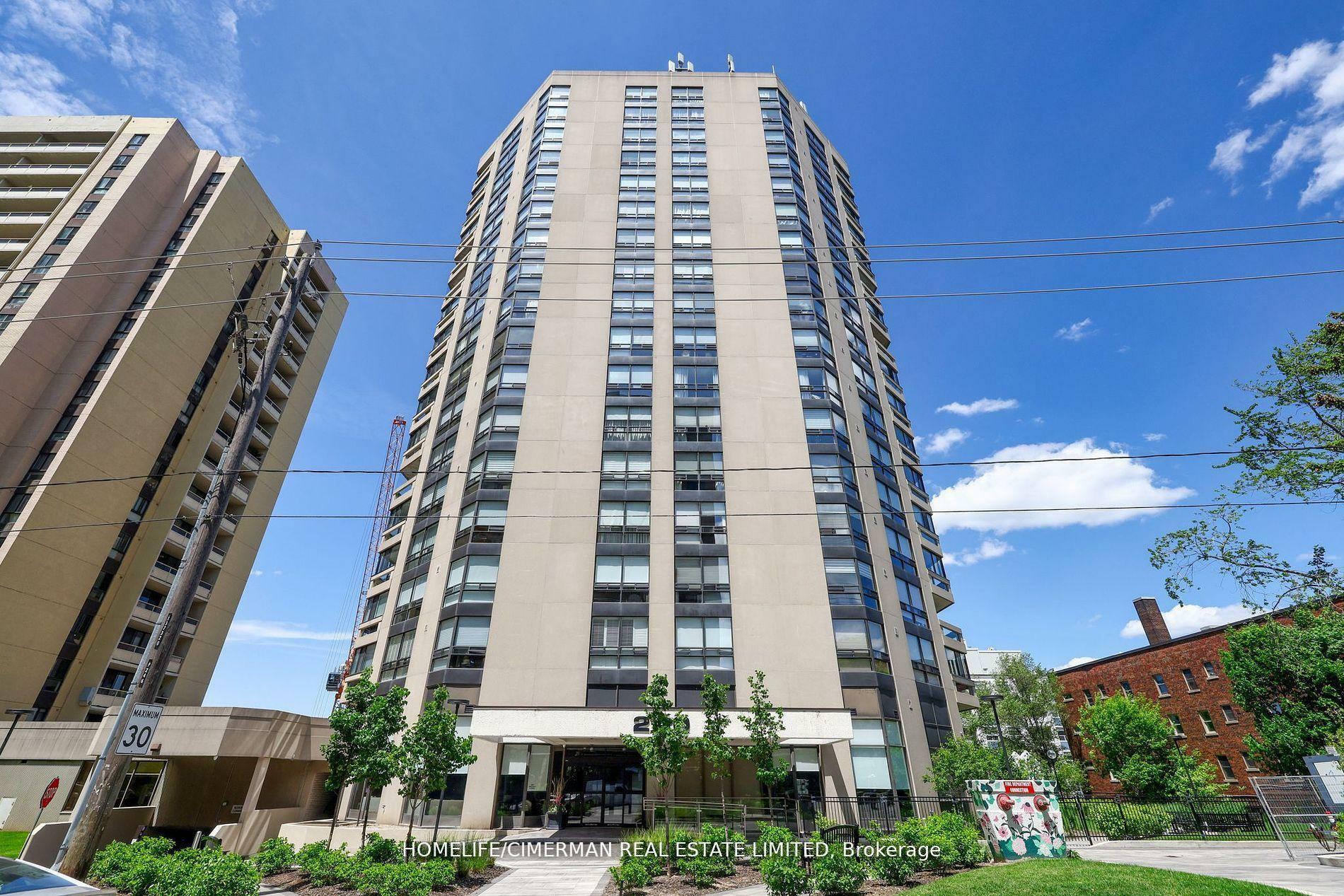 Property Photo: 240 Heath Street W 1002 ON M5P 3L5