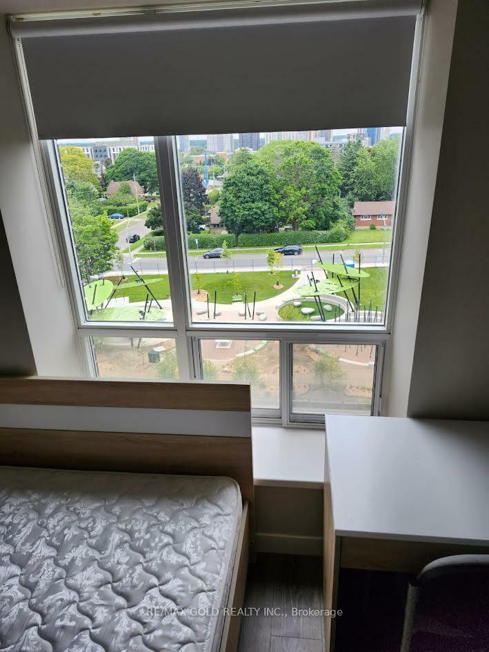 Property Photo: 280 Lester Street 623 ON N2L 0G2