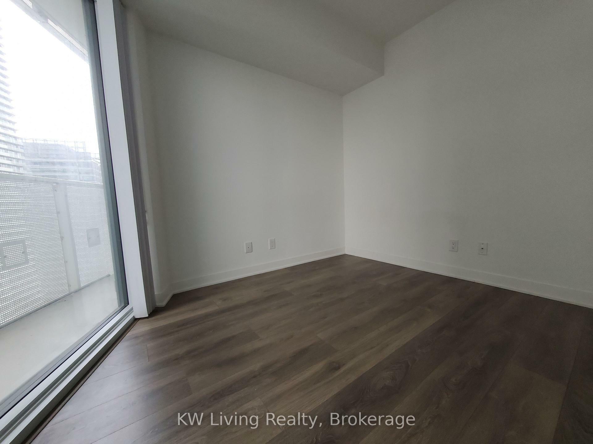 Property Photo: 88 Harbour Street 3101 ON M5J 0C3