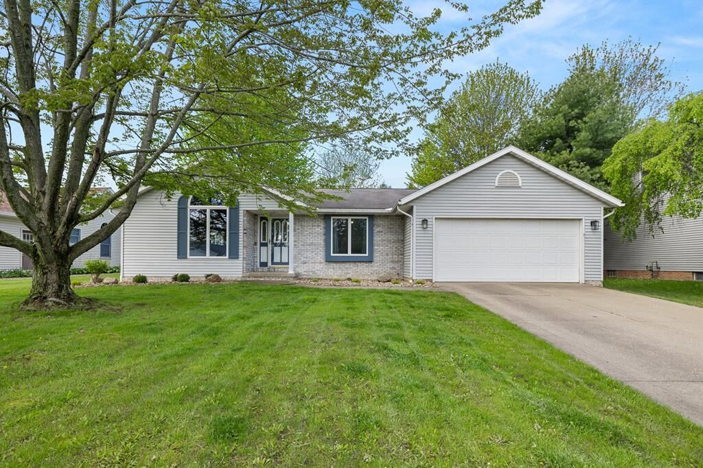 Property Photo:  150 Fairview Drive  OH 44805 
