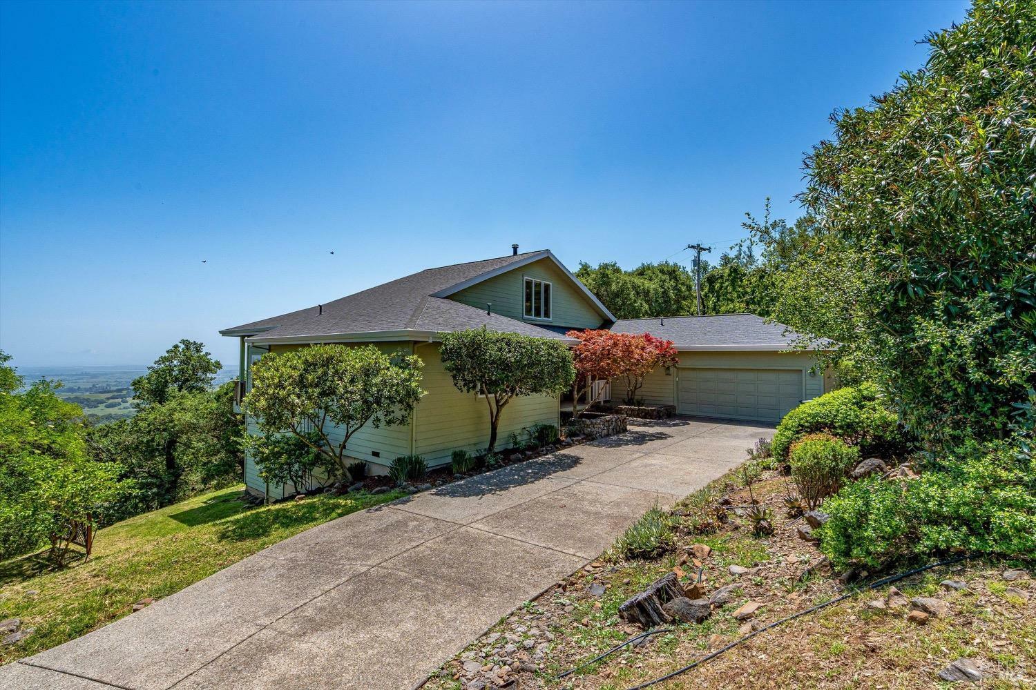 Property Photo: 18782 Deer Park Drive CA 95476
