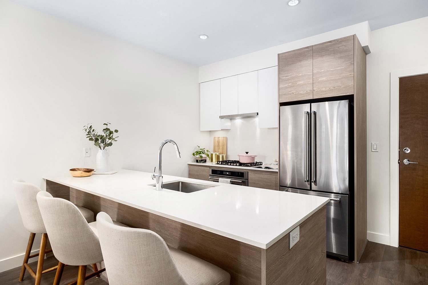 Property Photo: 4468 Dawson Street 212 BC V5C 0J9