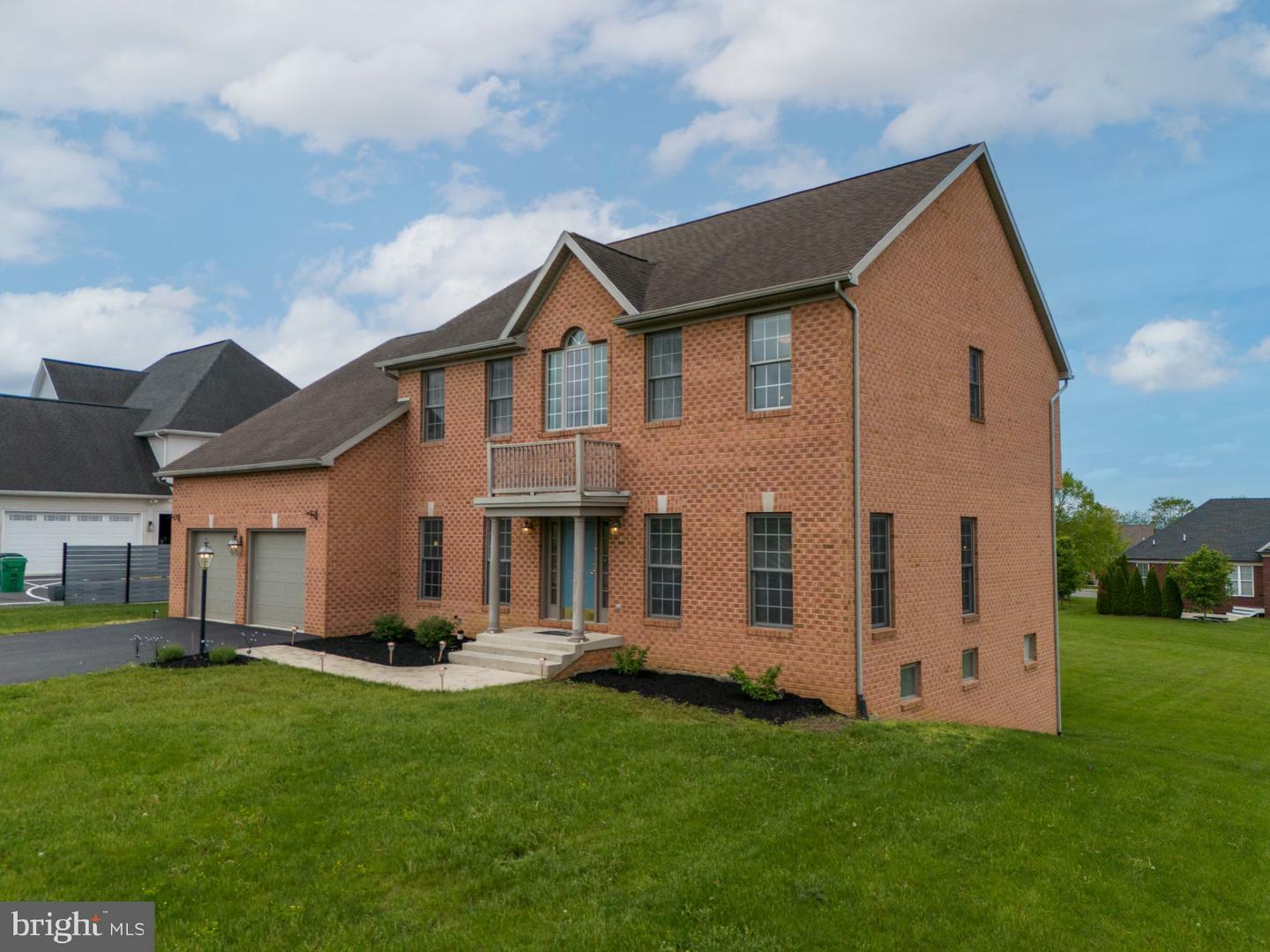 Property Photo: 171 Celestial Terrace PA 17225