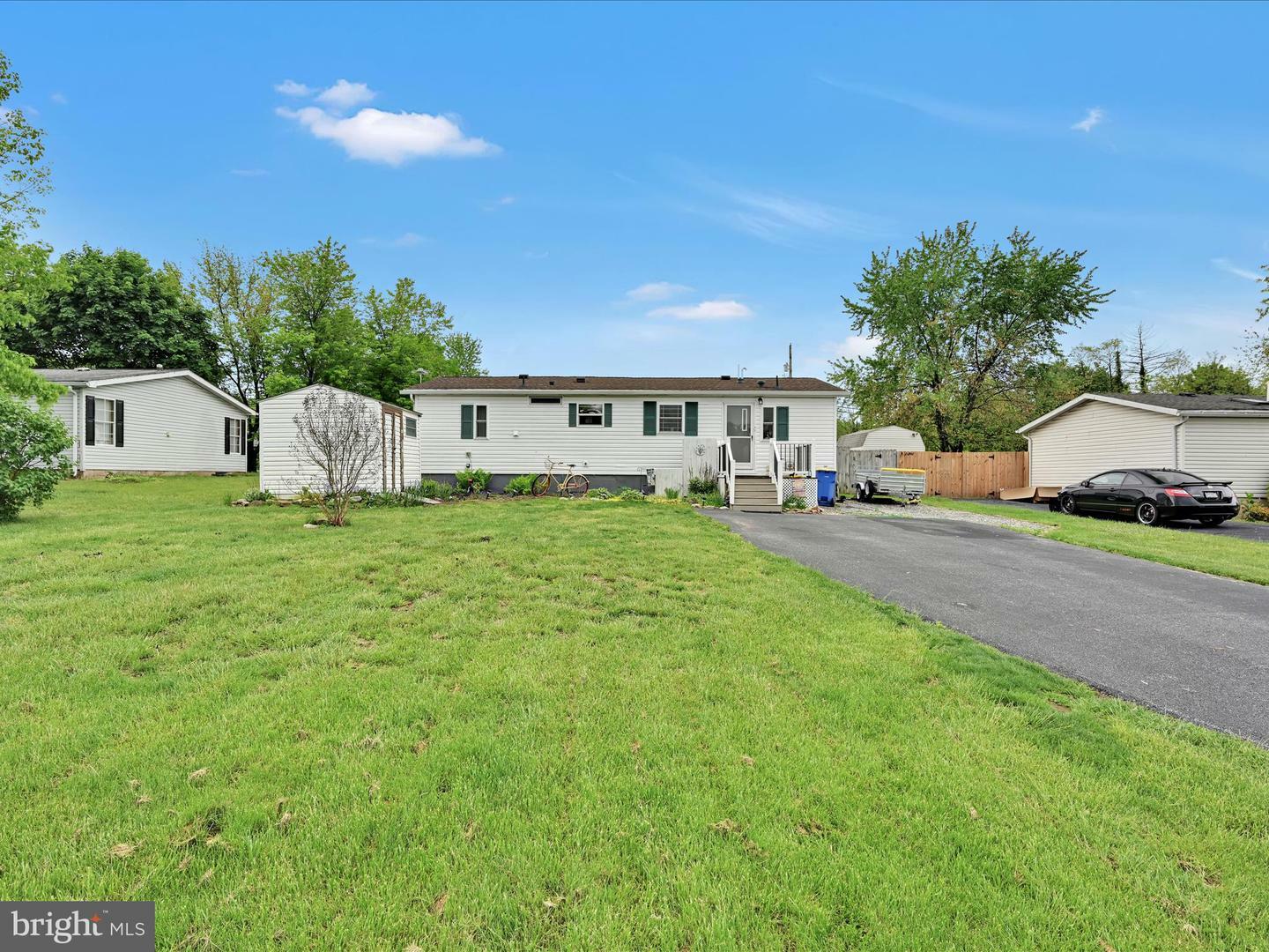 Property Photo: 4850 Hikey Street PA 17315