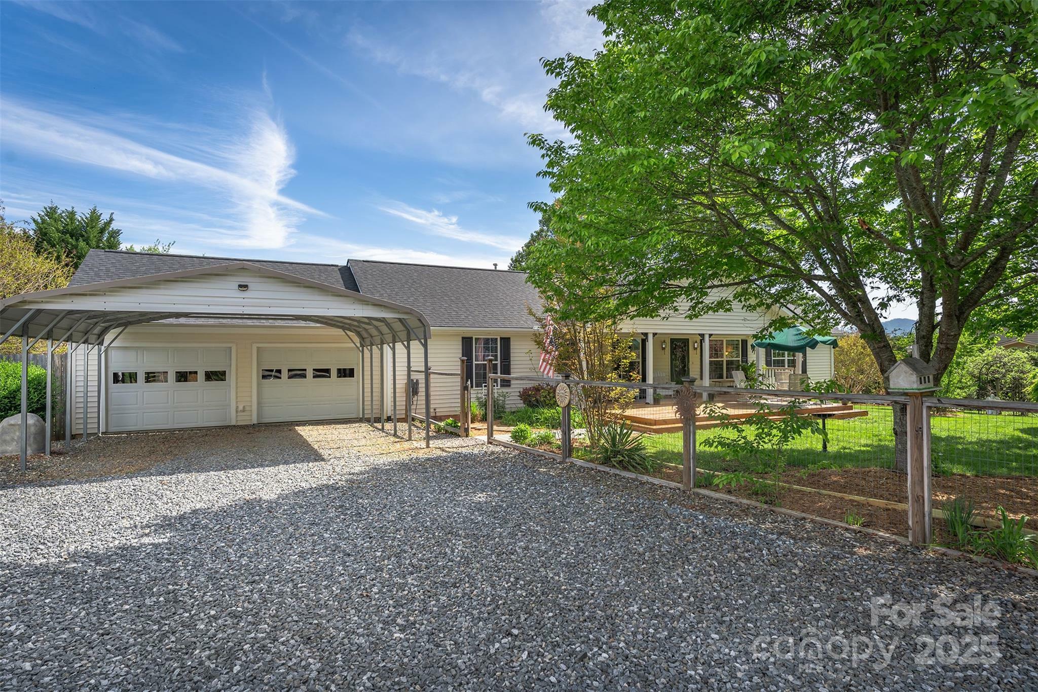 Property Photo: 54 Donna Lane NC 28701