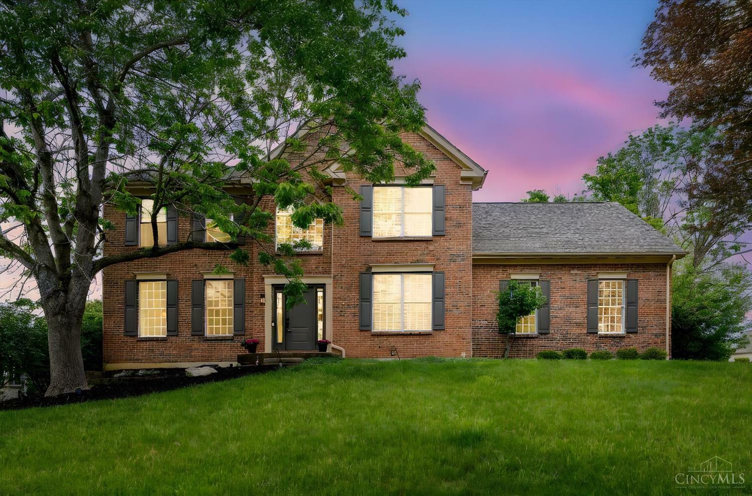 Property Photo: 689 Austrian Court OH 45150