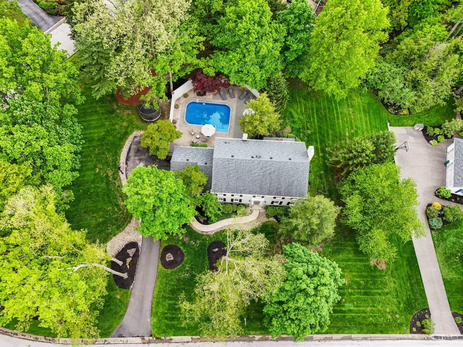 7297 Brixton Lane  Anderson Twp OH 45255 photo