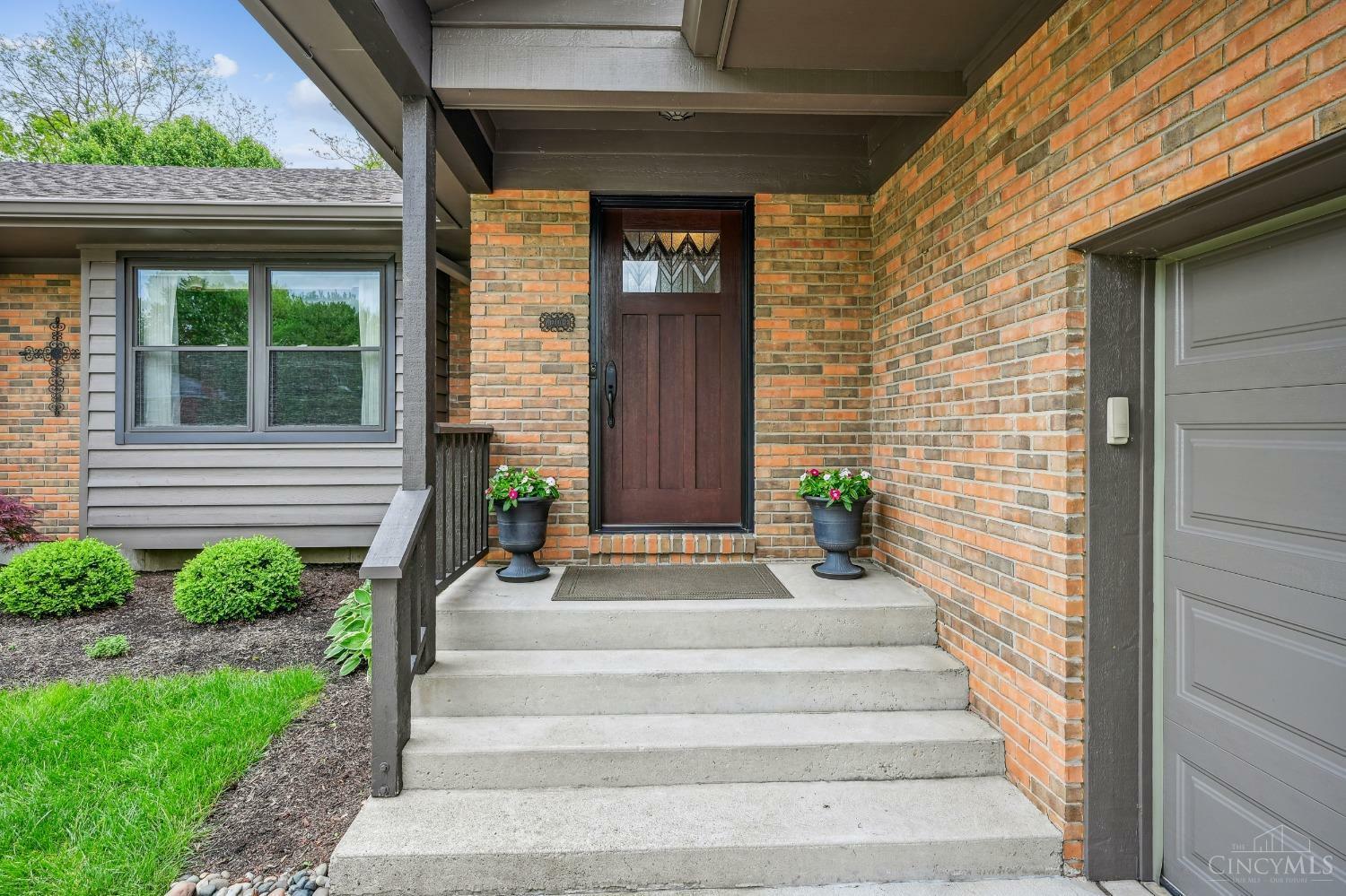Property Photo: 5140 Pebblevalley Drive OH 45252