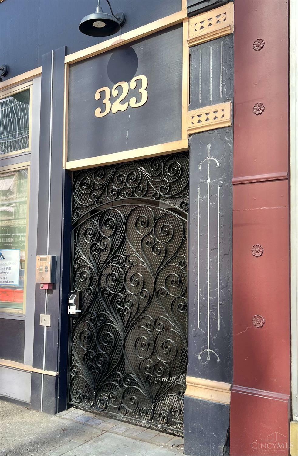 Property Photo: 323 W Fifth Street OH 45202
