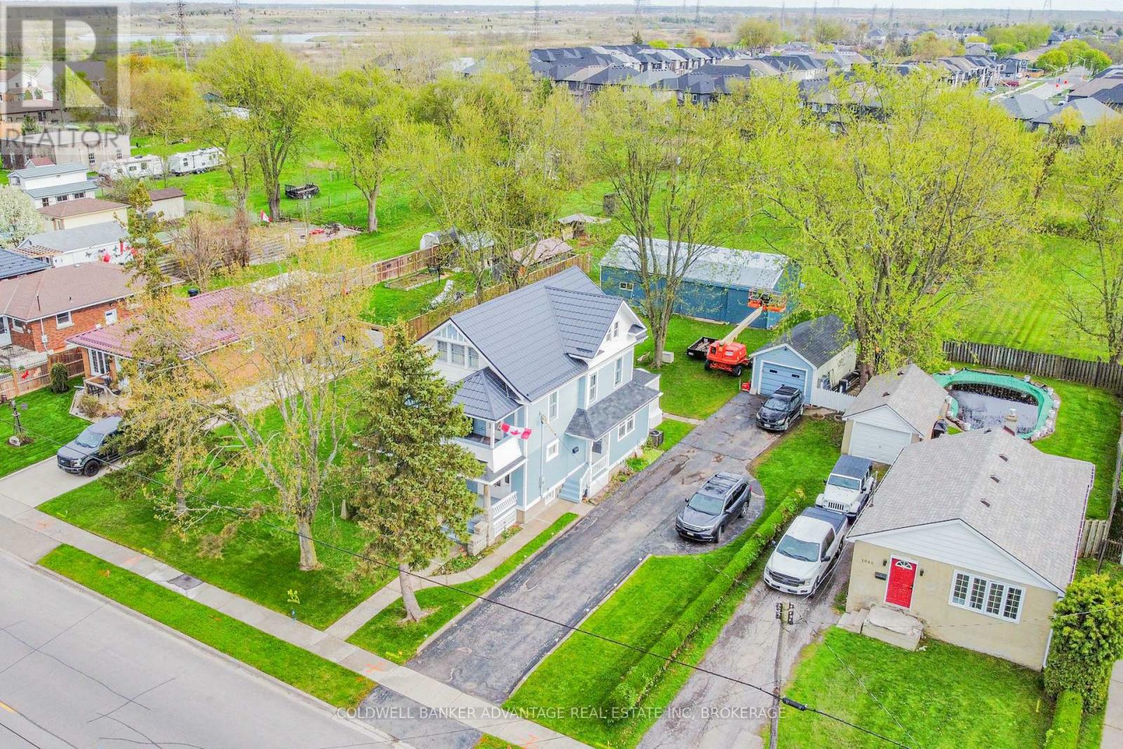 Property Photo: 1048 Ontario Road ON L3B 5E4