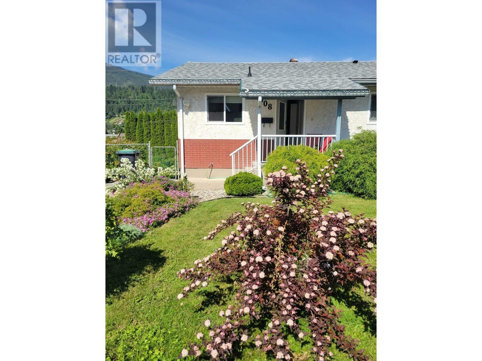 Property Photo: 508 7th Avenue BC V1N 1R4