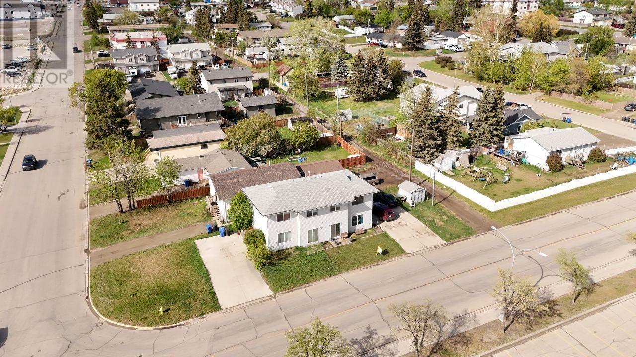 Property Photo: 9708 96 Avenue 9706 BC V1J 4N6