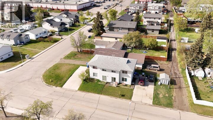 Photo de la propriété:  9708 96 Avenue 9706  BC V1J 4N6 