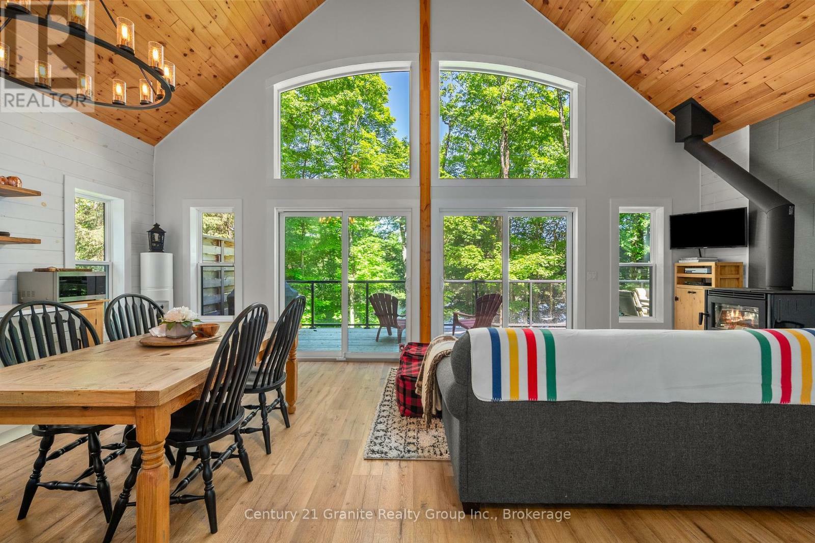 Property Photo: 1577 Rugged Lane ON K0M 2K0