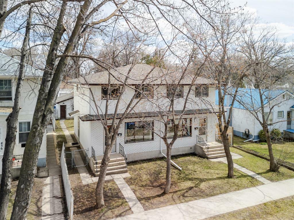 Property Photo: 432 St Jean Baptiste Street MB R2H 2X6