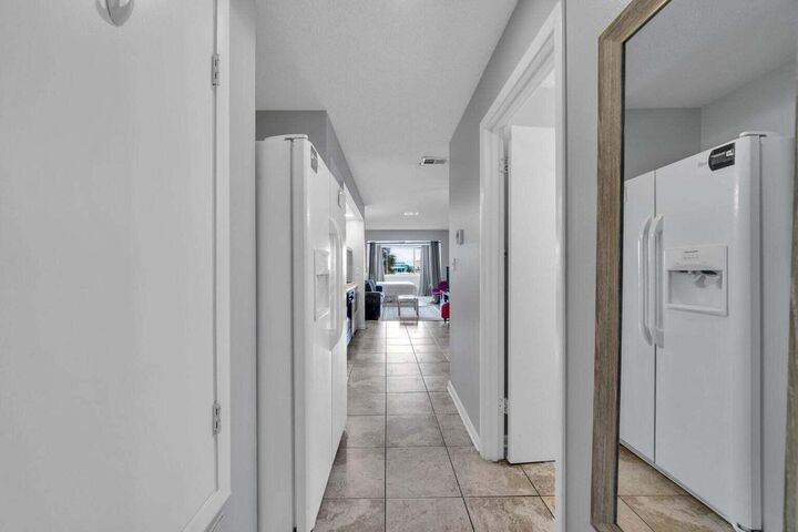 Property Photo:  7453 Sunset Harbor Drive Apt 2-204  FL 32566