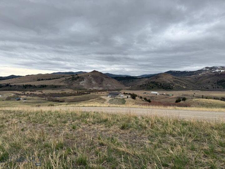 Property Photo: 76 Outlaw Trail MT 59711