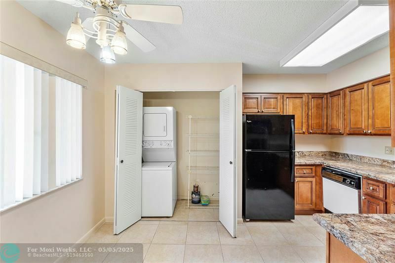Property Photo: 14376 Amberly Ln 202 FL 33446