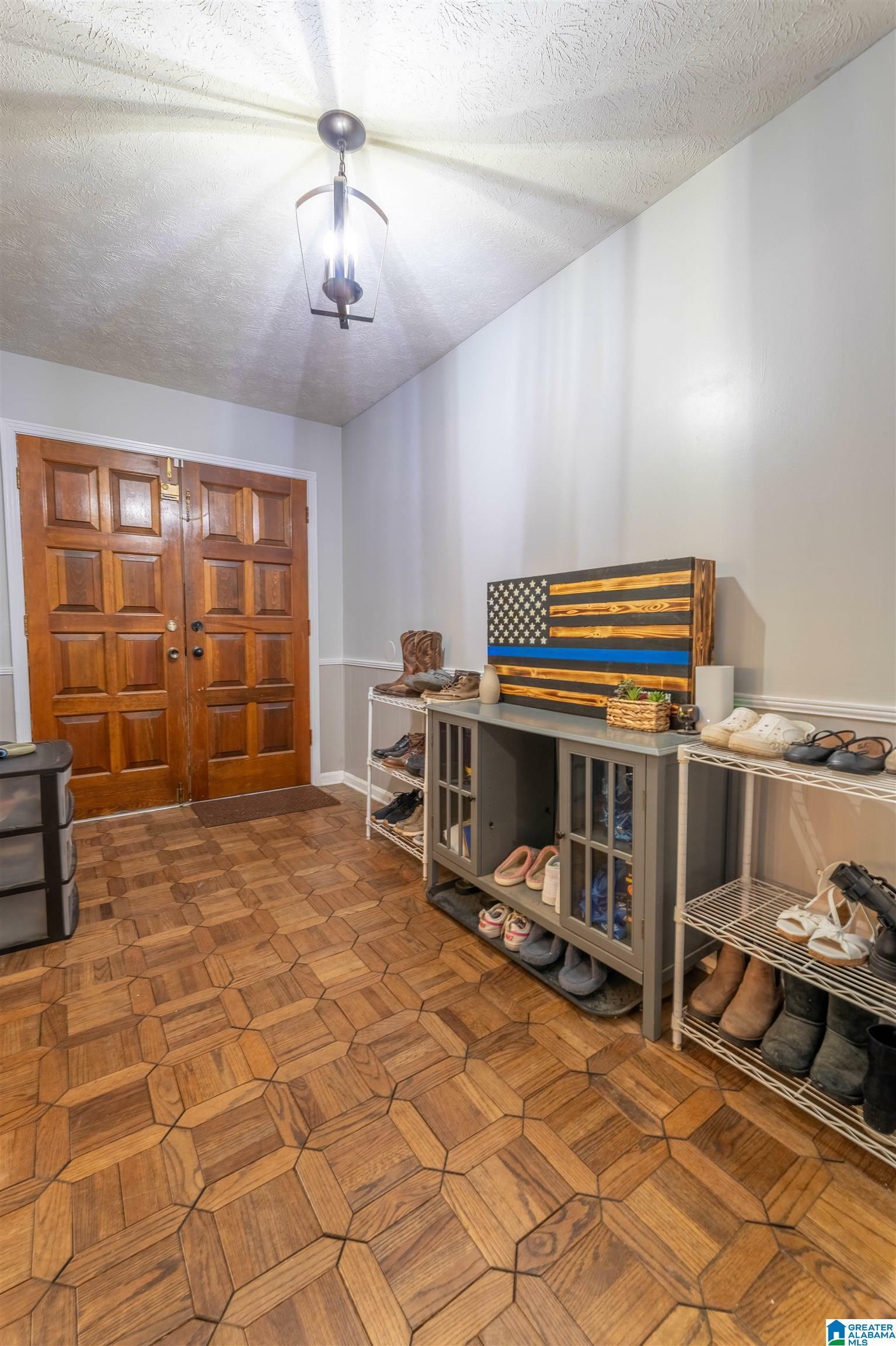 Property Photo: 1111 Creek Trail AL 36206