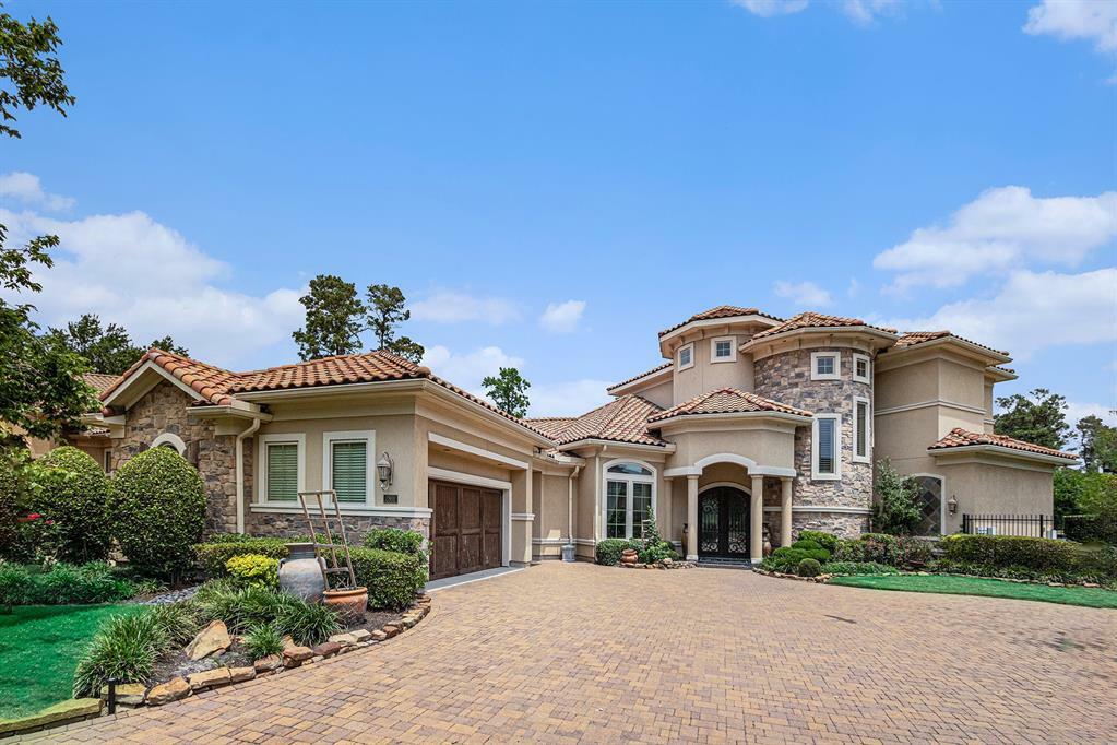 Property Photo: 2802 Twin Fountains Drive TX 77068