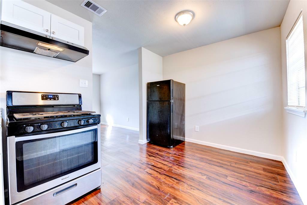 Property Photo: 5537 Cavalcade Street TX 77026