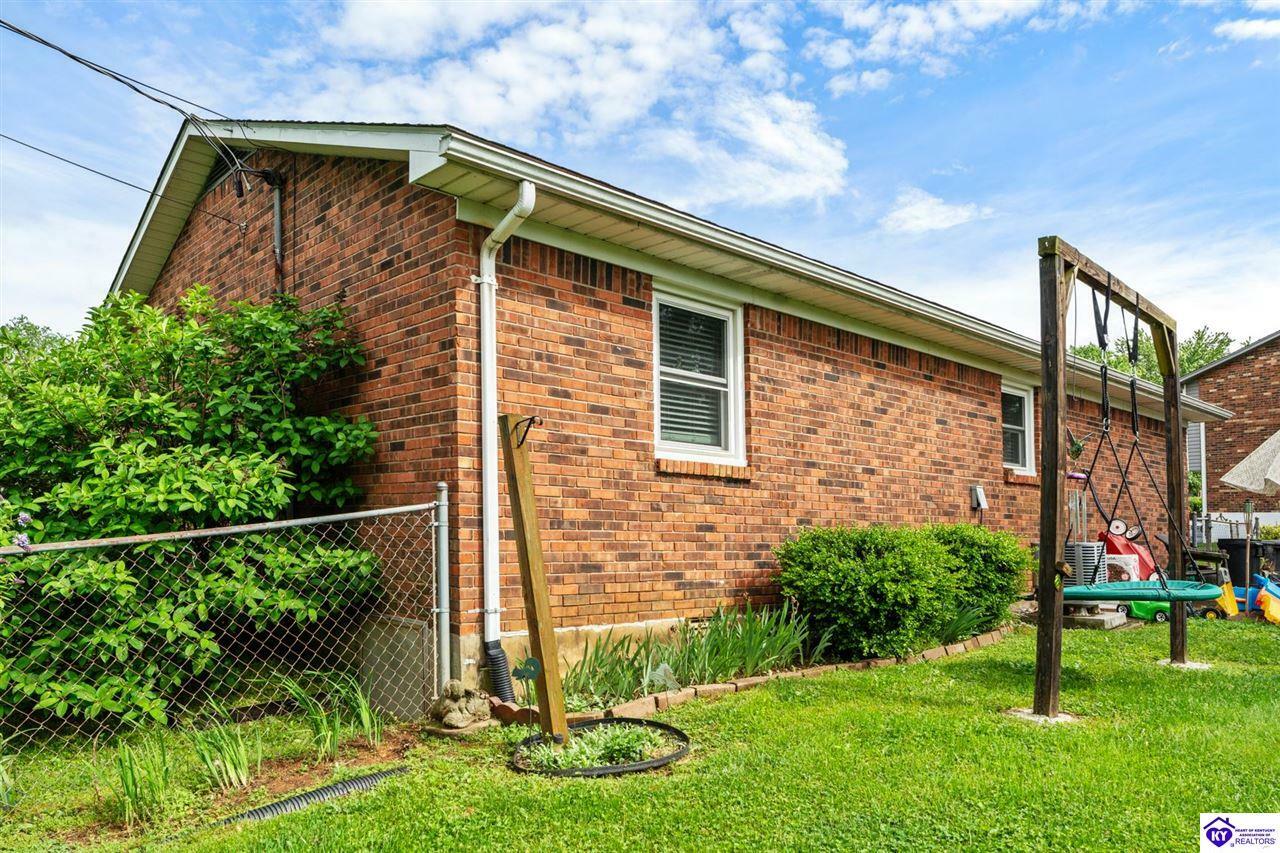 Property Photo:  107 Periwinkle Drive  KY 40160 