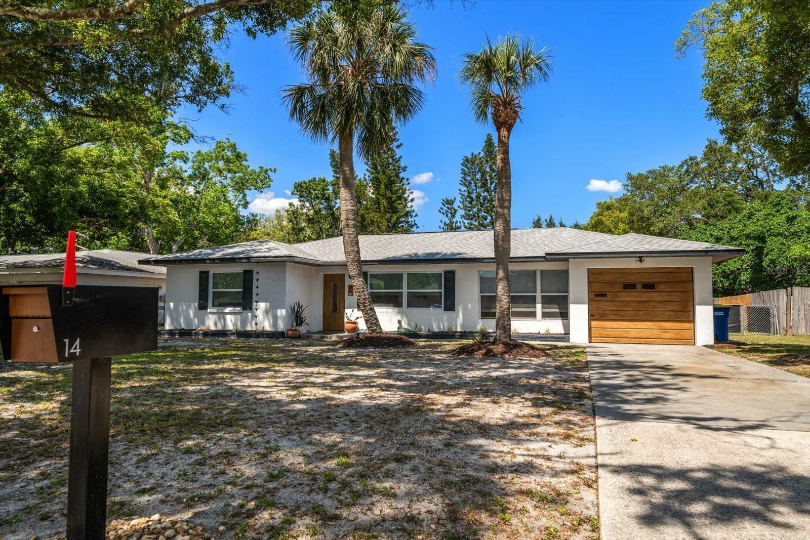Property Photo: 14 S Meteor Avenue FL 33765