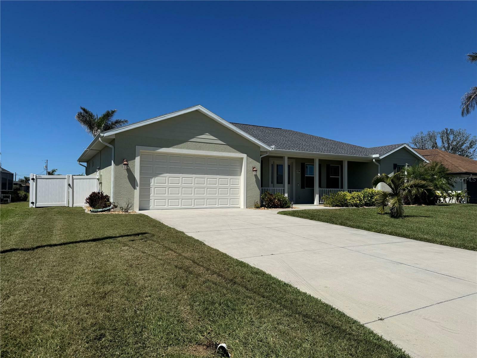Property Photo: 174 Broadmoor Lane FL 33947