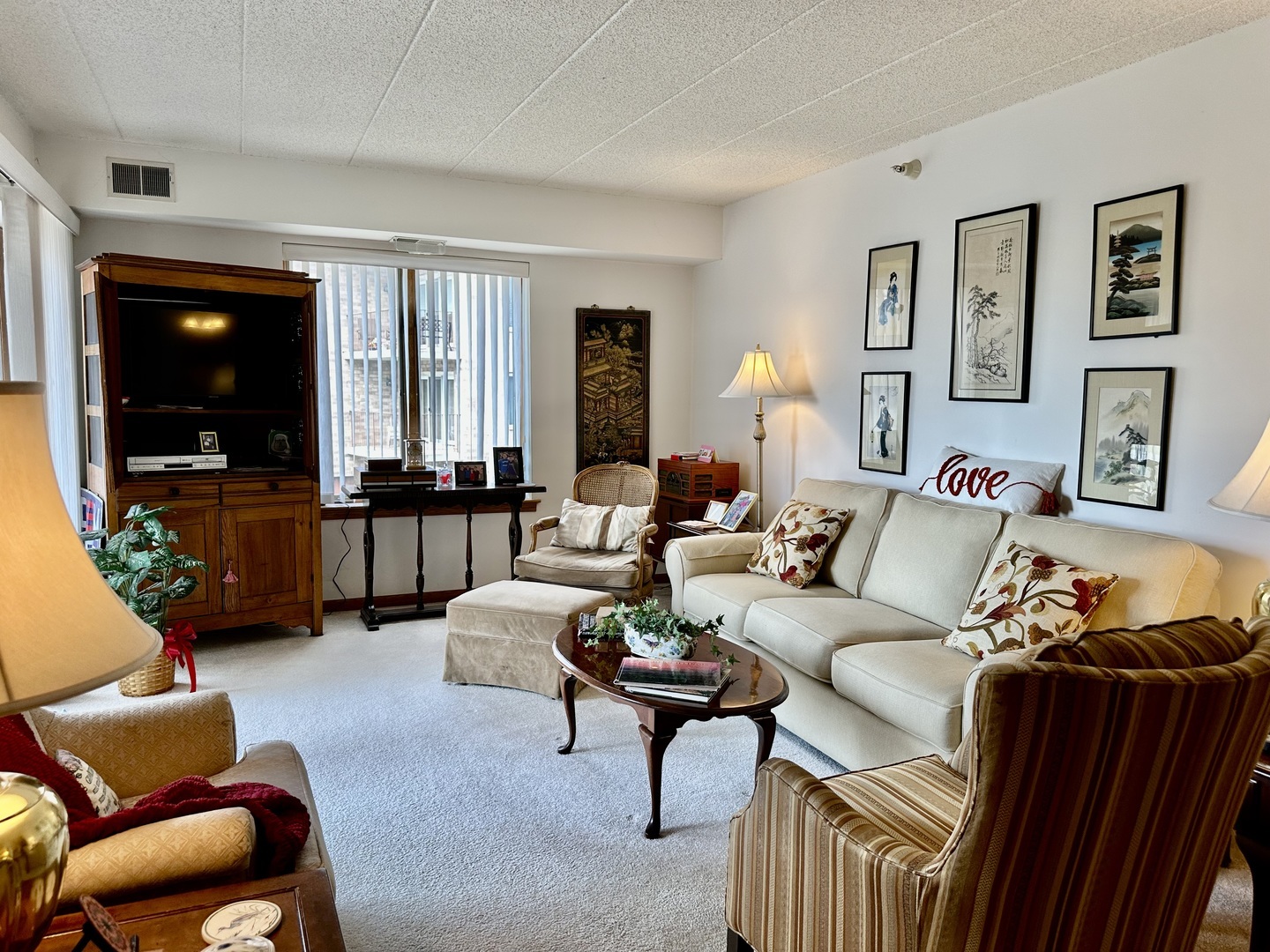 Property Photo: 3680 186th Street 204 IL 60438