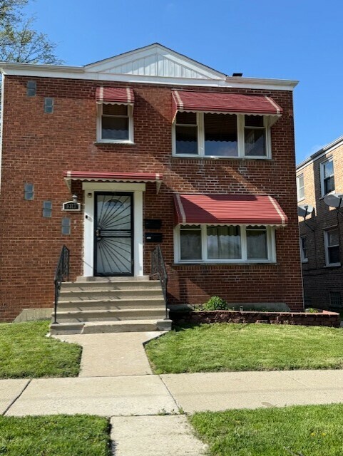 Property Photo: 3313 Jackson Street IL 60104