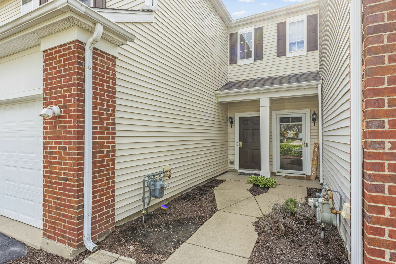 Property Photo: 8529 Sawyer Court IL 60431