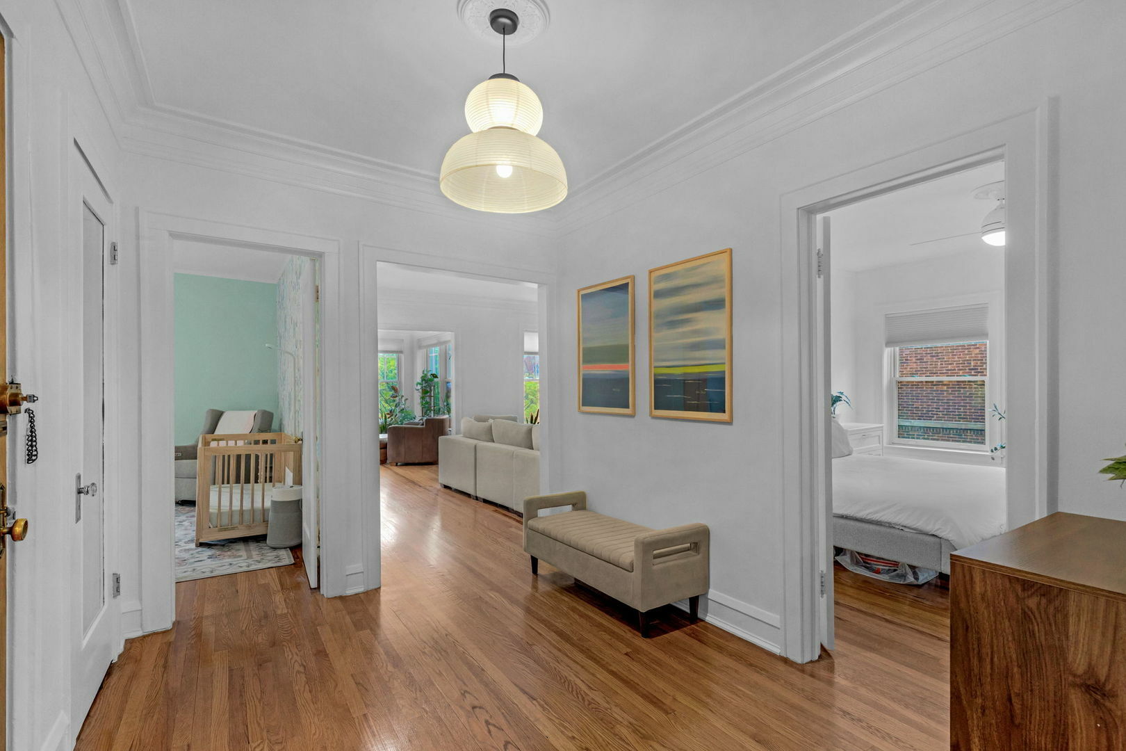 Property Photo: 807 Hinman Avenue 3 IL 60202