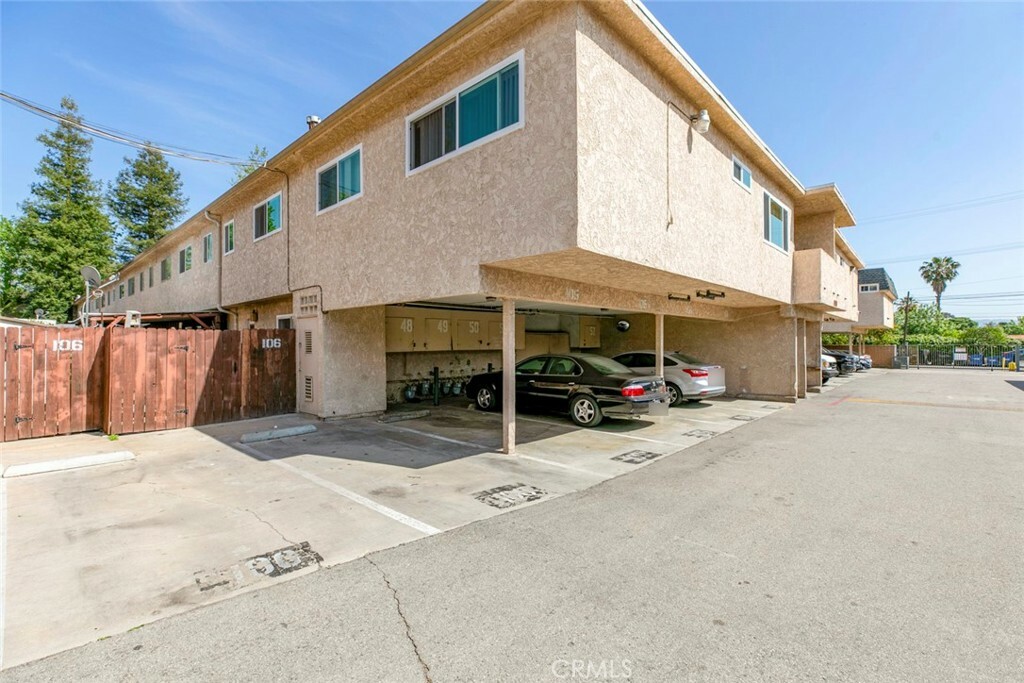 17151 Roscoe Boulevard 21  Northridge CA 91325 photo