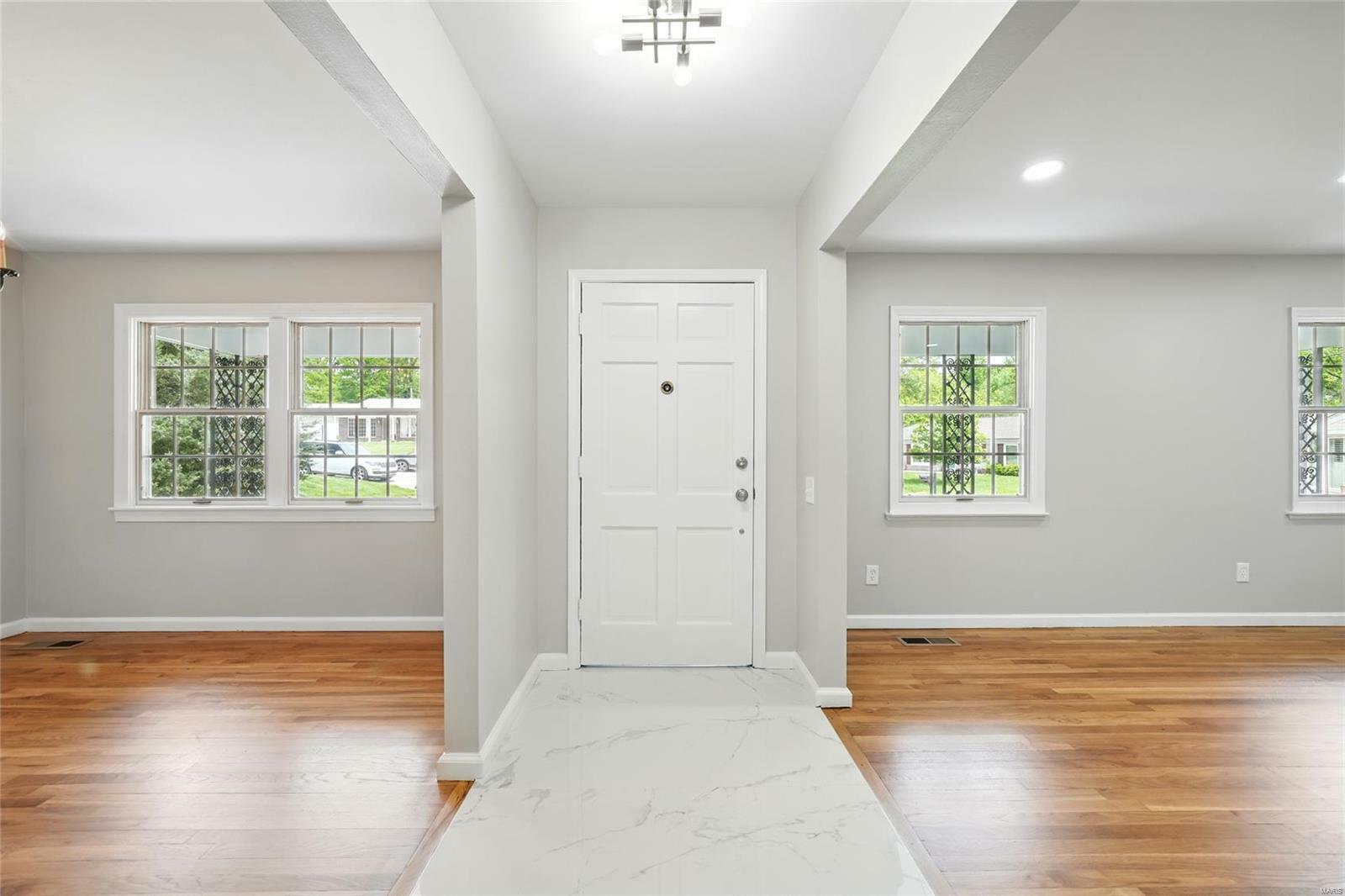Property Photo: 13106 Dartagnan Court MO 63141