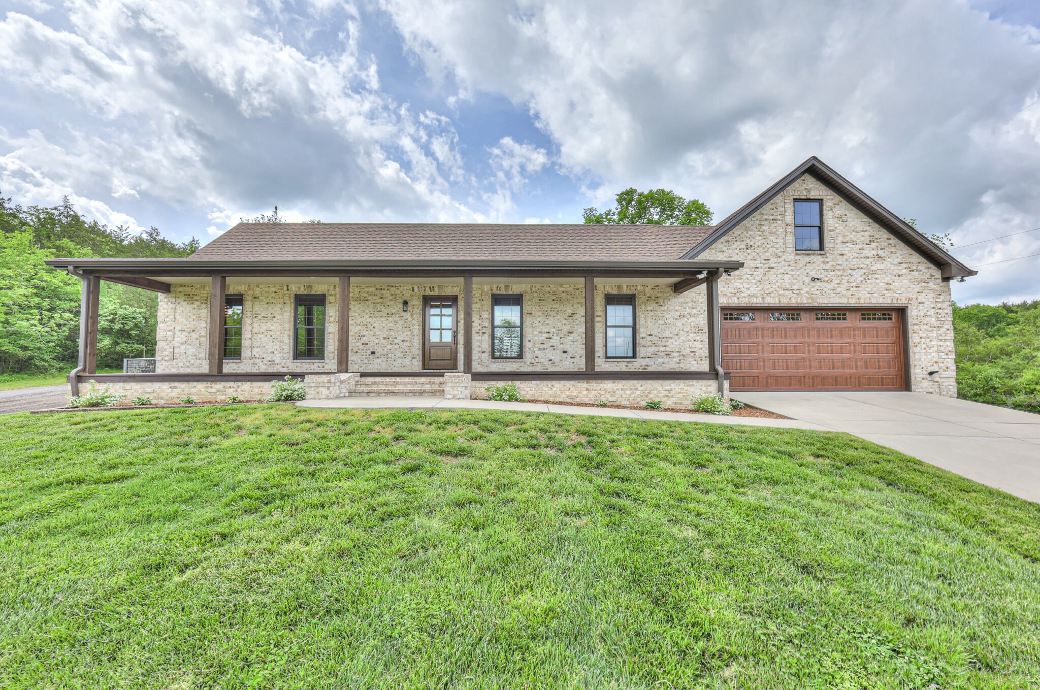 Property Photo: 171 Liberty Chapel Rd TN 37122